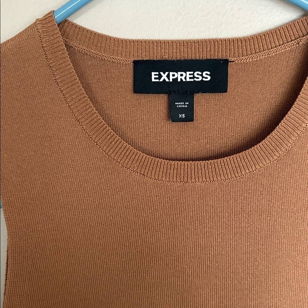 Express Brown Ribbed Knit Sleeveless Tank Top XS Twist Hem - Picture 2 of 6